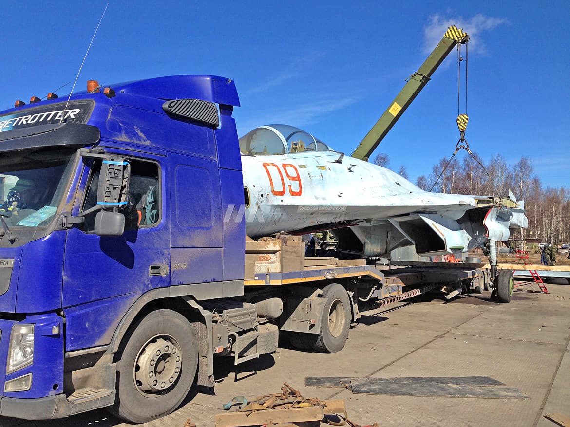 Перевозка самолета СУ-27